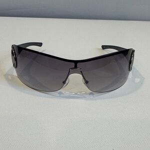 Gucci Black and Gray Sunglasses